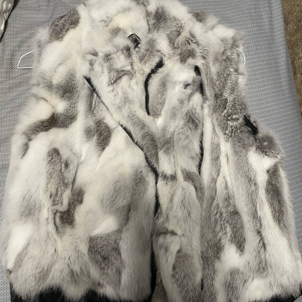 REAL FUR vest